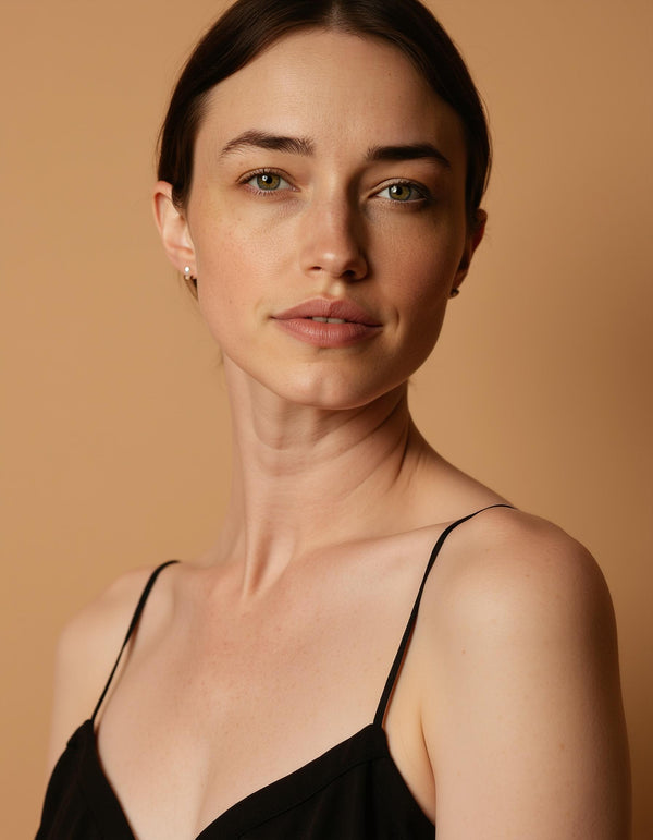 בוק סטודיו - נשים